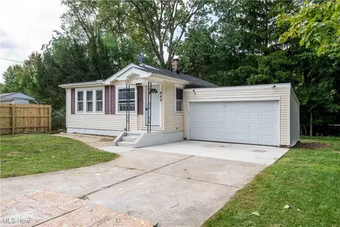 448 Harris Rd, Richmond Heights, OH 44143