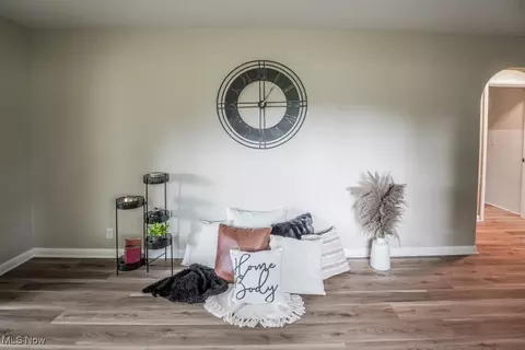 Living - 4956 3rd St NW, Canton, OH 44708 photo 3 of 5