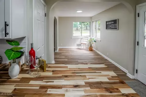 Entry Way - 4956 3rd St NW, Canton, OH 44708 photo 2 of 2