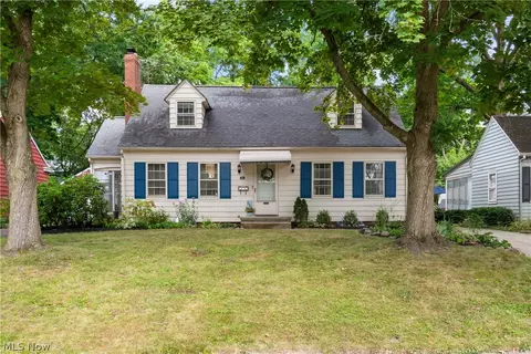 115 Harcourt Dr, Akron, OH 44313