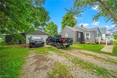 2210 E 39th St, Ashtabula, OH 44004 photo 28