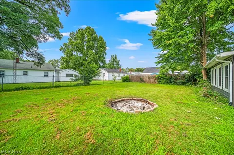 2210 E 39th St, Ashtabula, OH 44004 photo 27