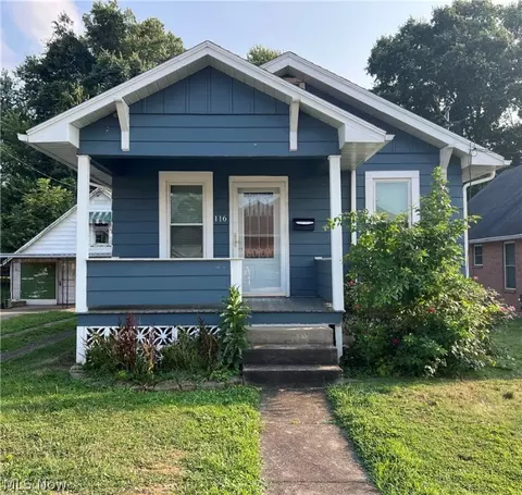 116 38th St, Vienna, WV 26105