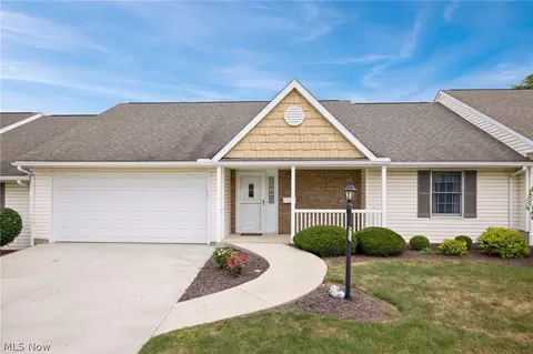 257 Park Place Dr, Wadsworth, OH 44281