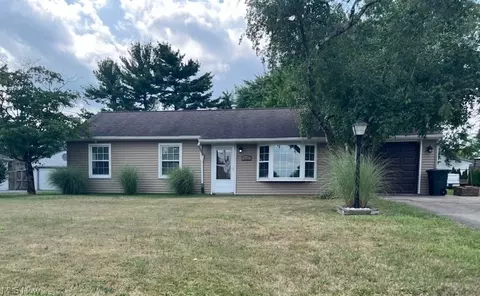 5127 Elmwood Ave, Austintown, OH 44515