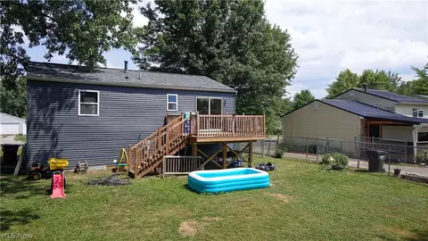 9059 Spring Dr, Windham, OH 44288 photo 8