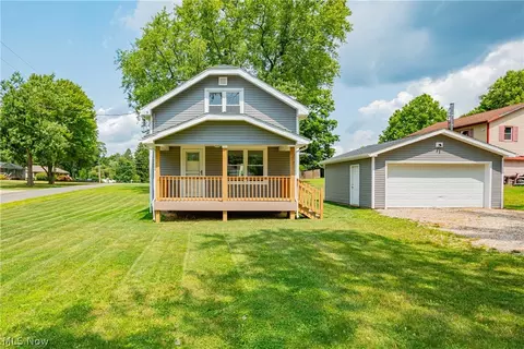758 Ewart Rd, Akron, OH 44312