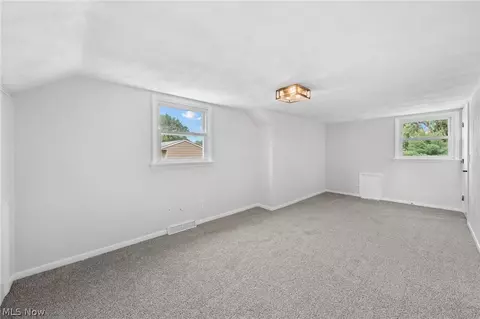 7173 Freeland Dr, Elyria, OH 44035 photo 32