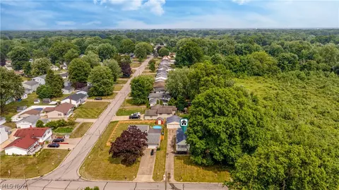 7173 Freeland Dr, Elyria, OH 44035 photo 41