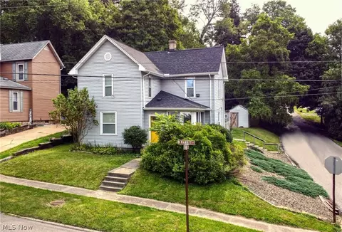 480 N Market St, East Palestine, OH 44413