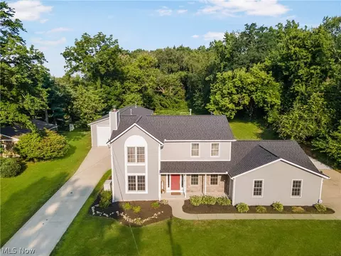 1239 Congress Lake Rd, Mogadore, OH 44260