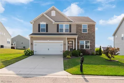 4326 Chevron Cir SW, Massillon, OH 44646