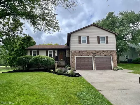 3516 Perkins Ave, Huron, OH 44839