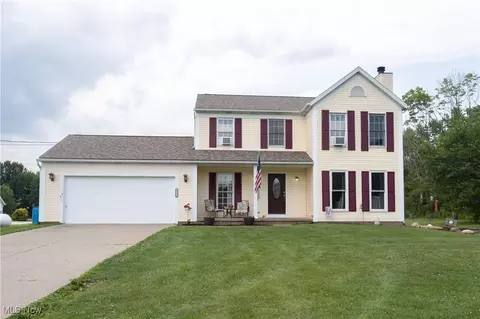4171 Laubert Dr, Atwater, OH 44201
