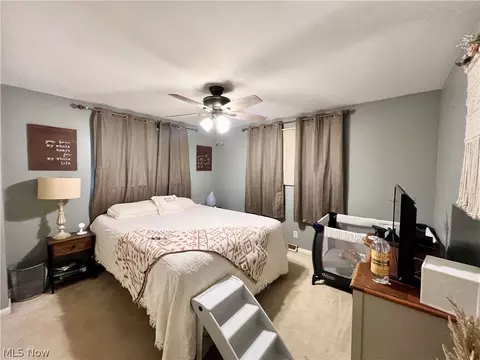 Bedroom - 7170 Laurelview Cir NE, Canton, OH 44721 photo 1 of 4