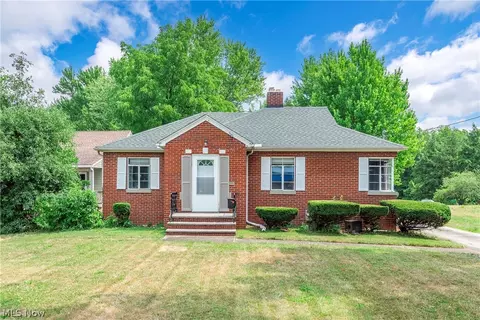 1398 East, Elyria, OH 44035