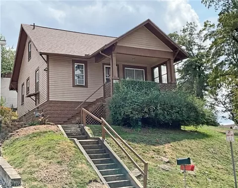 241 Beech Rd, Weirton, WV 26062