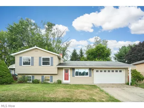 1654 Shirley Ave, Akron, OH 44310