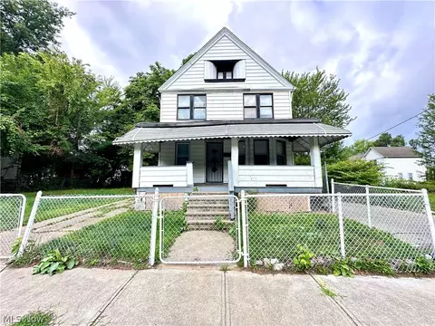 1182 E 83rd St, Cleveland, OH 44103