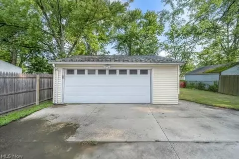 532 Metcalf Rd, Elyria, OH 44035 photo 32