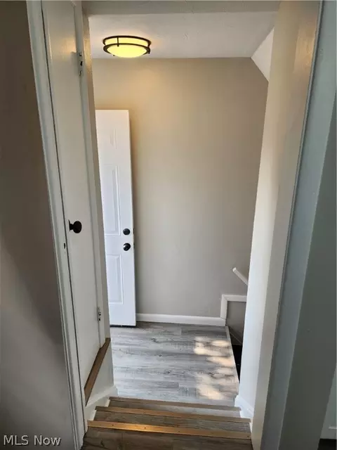 Entry Way - 1629 W 30th St, Lorain, OH 44052 photo 5 of 6