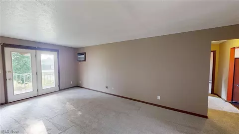 876 Pearson Cir #3, Boardman, OH 44512 photo 7