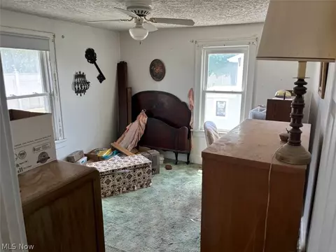 810 Halter Ct NW, Canton, OH 44708 photo 3