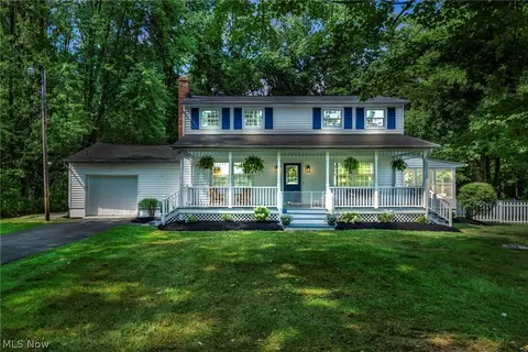 39426 Parsons Rd, Grafton, OH 44044
