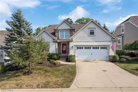 3689 Falcon Ridge Dr, Medina, OH 44256