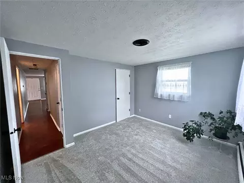 681 Abbe Rd S, Elyria, OH 44035 photo 21