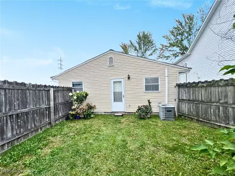 681 Abbe Rd S, Elyria, OH 44035 photo 22