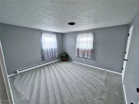 681 Abbe Rd S, Elyria, OH 44035 photo 18