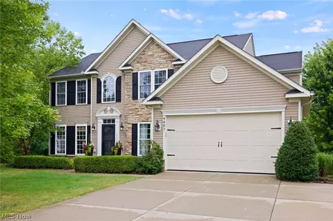 4497 Vista Cir, Kent, OH 44240
