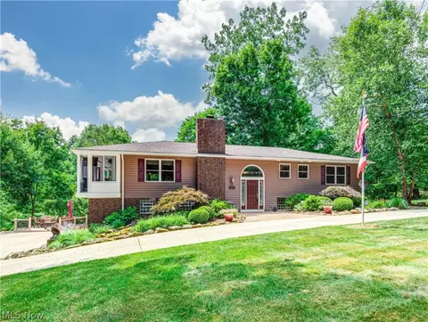 800 N Hametown Rd, Akron, OH 44333