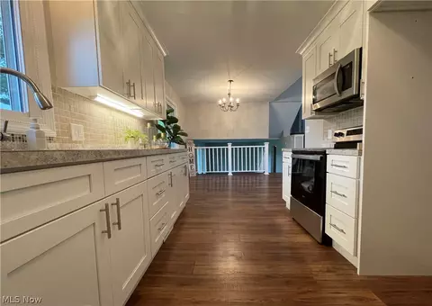 3086 Bancroft Rd, Fairlawn, OH 44333 photo 9
