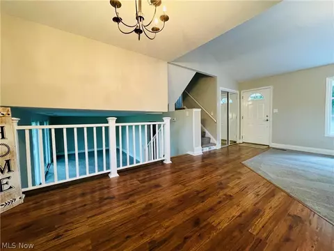 3086 Bancroft Rd, Fairlawn, OH 44333 photo 7