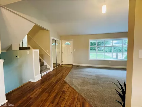 3086 Bancroft Rd, Fairlawn, OH 44333 photo 6