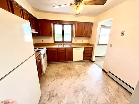 7350 Eisenhower Dr #5, Boardman, OH 44512 photo 8