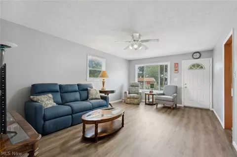 36310 Stevens Blvd, Willoughby, OH 44094 photo 3