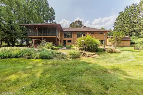 425 Bittersweet Rd, Akron, OH 44333 photo 42