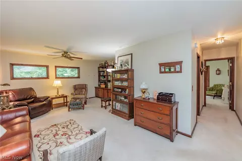 425 Bittersweet Rd, Akron, OH 44333 photo 16