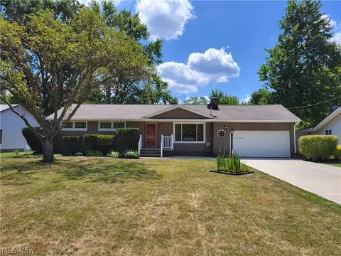 39631 Carol Ln, Carlisle, OH 44035