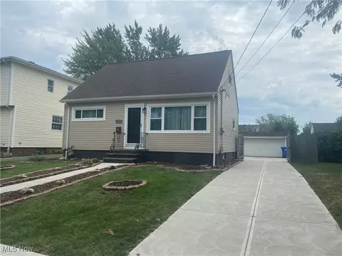 16189 Muskingum Blvd, Brook Park, OH 44142