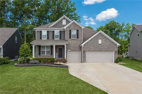 9367 Corning Ave, Mentor, OH 44060
