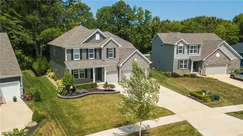 View/Area - 9367 Corning Ave, Mentor, OH 44060 photo 1 of 6