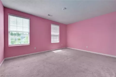 Bedroom - 9367 Corning Ave, Mentor, OH 44060 photo 2 of 5