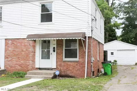 1487 E 252nd St, Euclid, OH 44117 photo 1