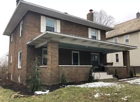 222 Dover Rd NE, Sugarcreek, OH 44681