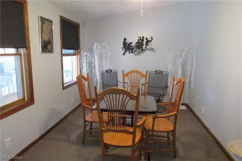 Dining - 1817 W 14th St, Ashtabula, OH 44004 photo 1 of 1