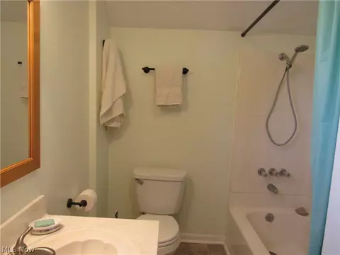 Bath - 1817 W 14th St, Ashtabula, OH 44004 photo 1 of 2